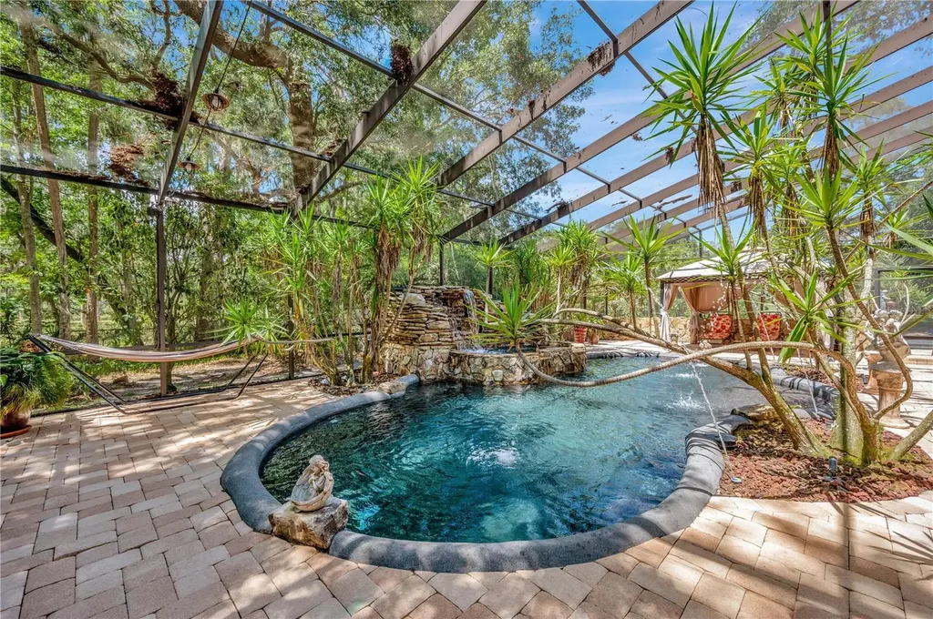 11526 River Country Drive Riverview FL 33569