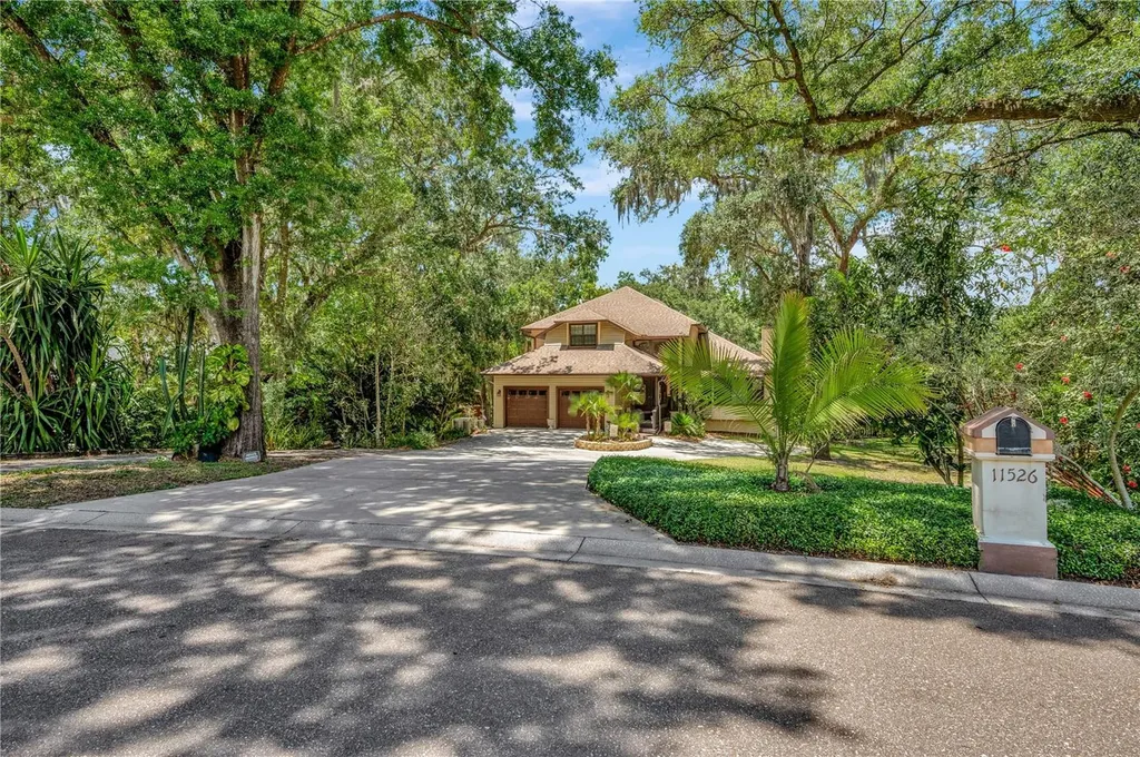 11526 River Country Drive Riverview FL 33569
