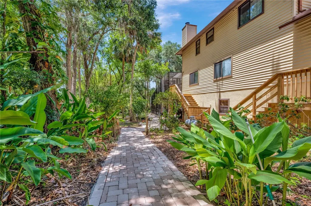 11526 River Country Drive Riverview FL 33569