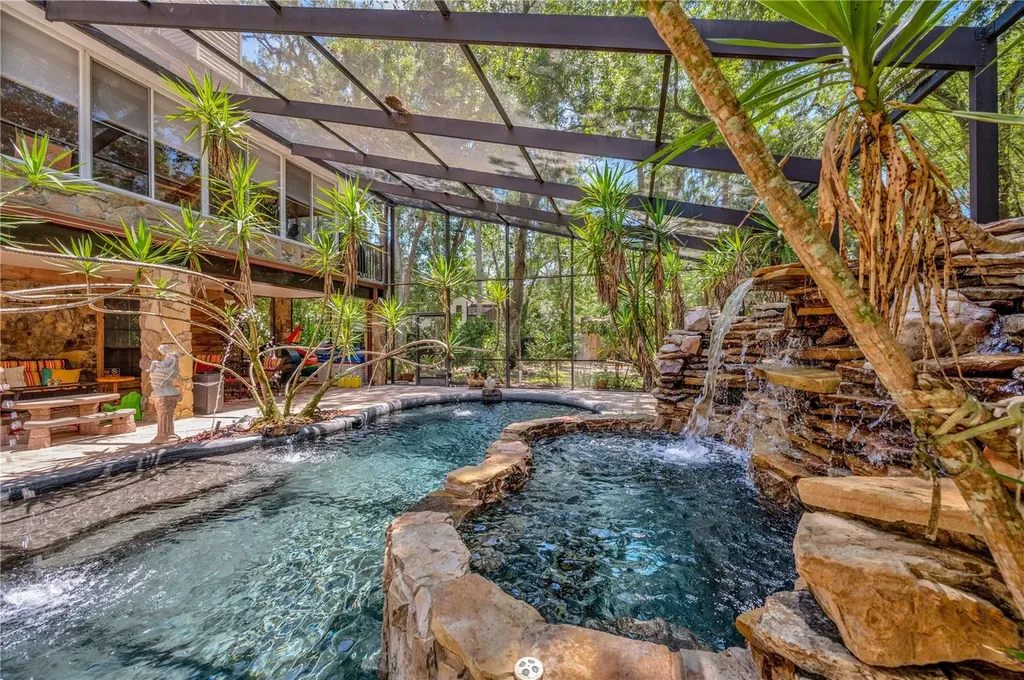 11526 River Country Drive Riverview FL 33569