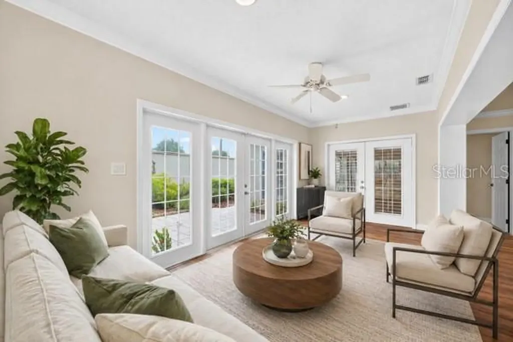 5941 Chesapeake Park Orlando FL 32819