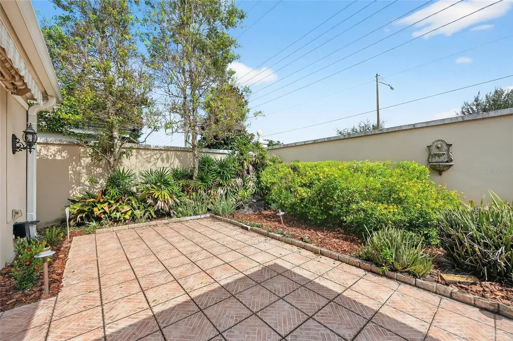 5941 Chesapeake Park Orlando FL 32819
