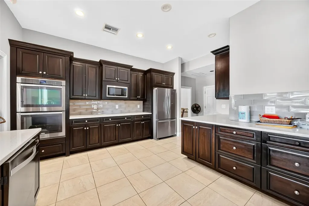 5941 Chesapeake Park Orlando FL 32819
