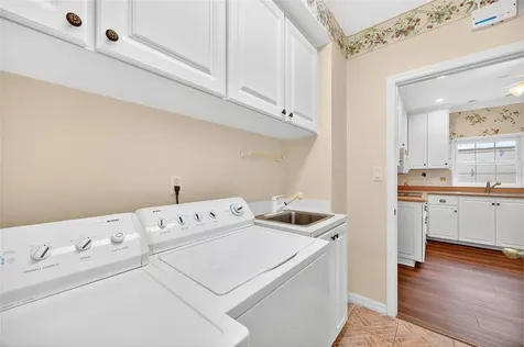 5941 Chesapeake Park Orlando FL 32819