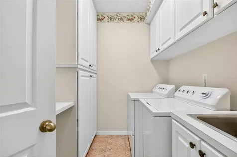 5941 Chesapeake Park Orlando FL 32819