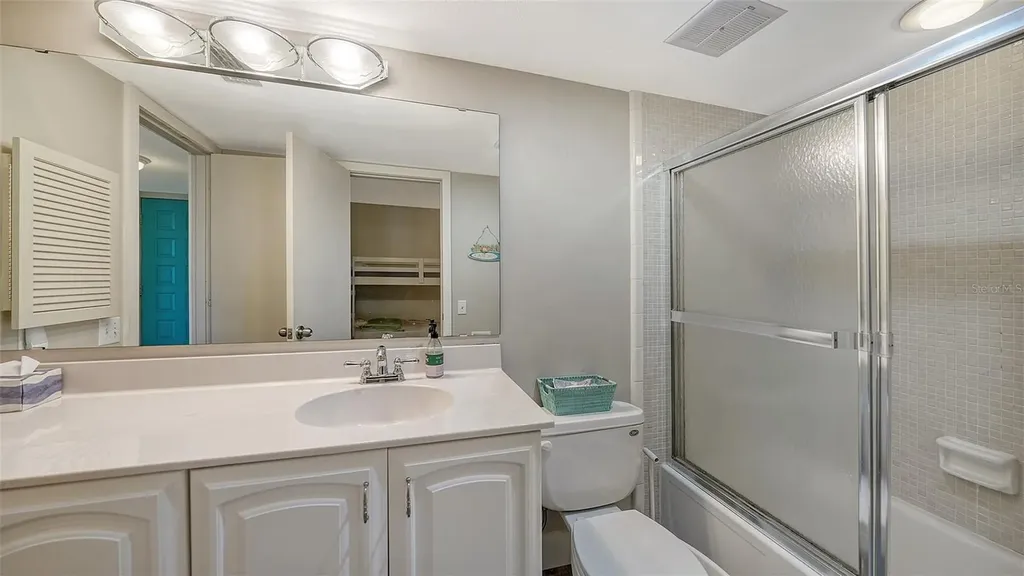 1975 Gulf Of Mexico Drive Longboat Key FL 34228