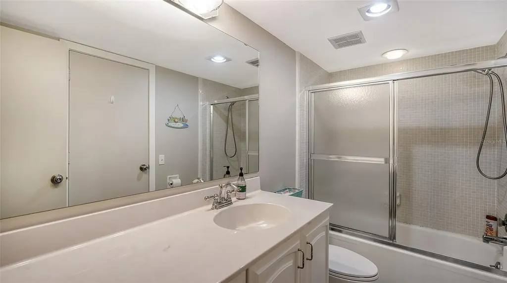1975 Gulf Of Mexico Drive Longboat Key FL 34228