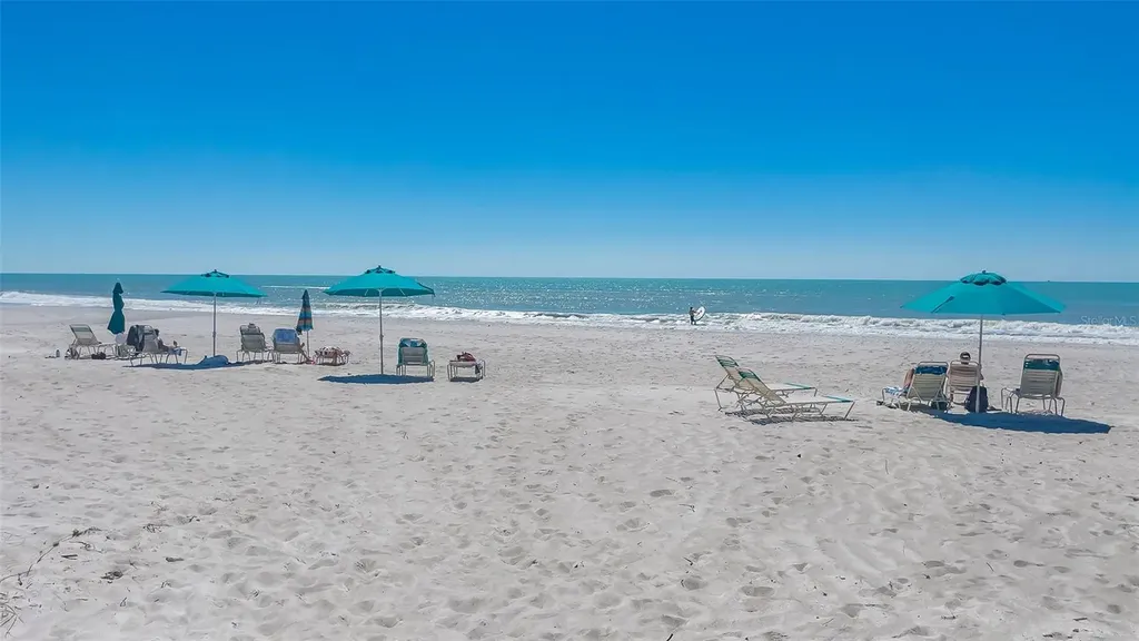 1975 Gulf Of Mexico Drive Longboat Key FL 34228