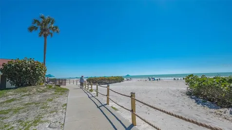 1975 Gulf Of Mexico Drive Longboat Key FL 34228
