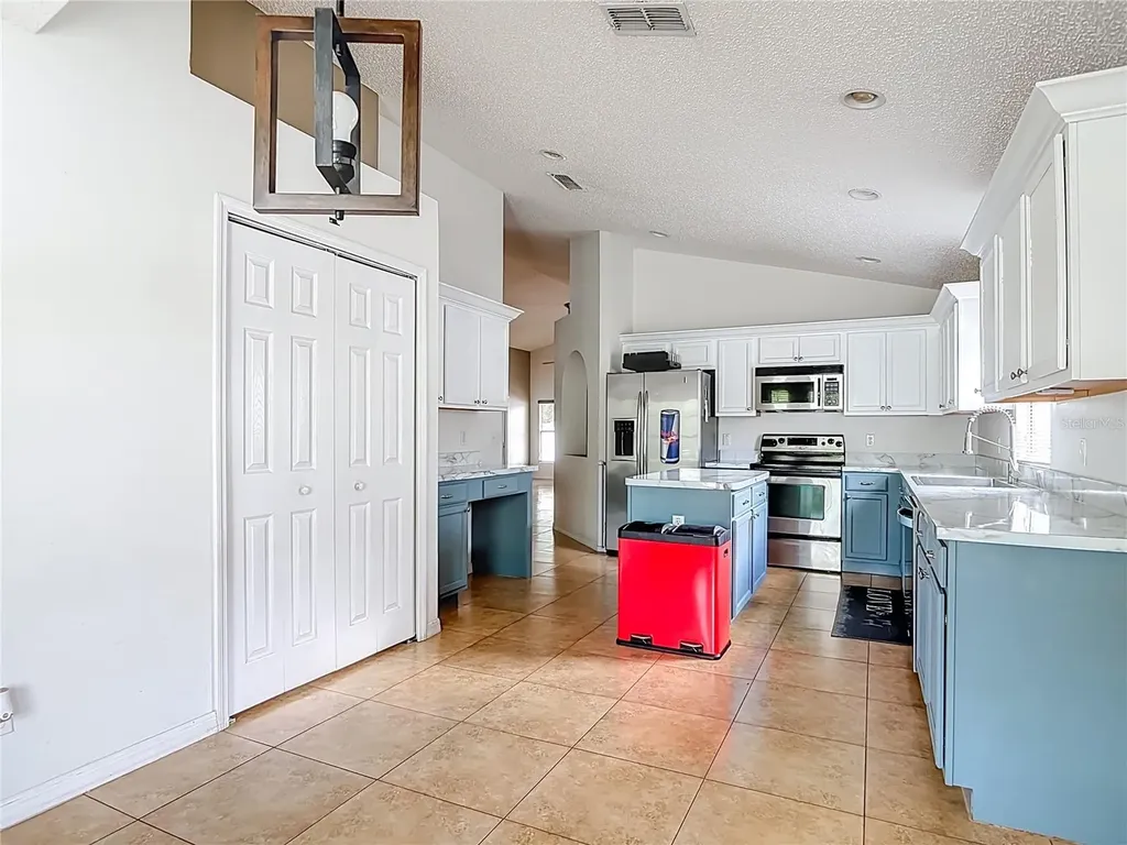 712 Spring Cavern Avenue Orange City FL 32763
