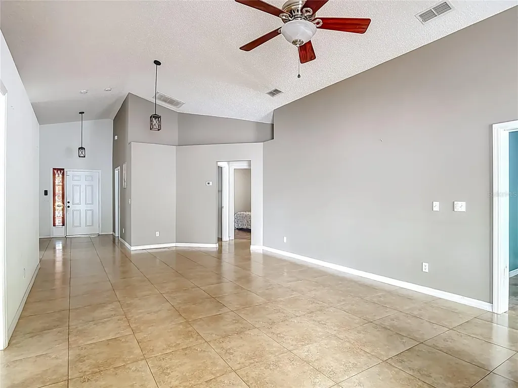 712 Spring Cavern Avenue Orange City FL 32763