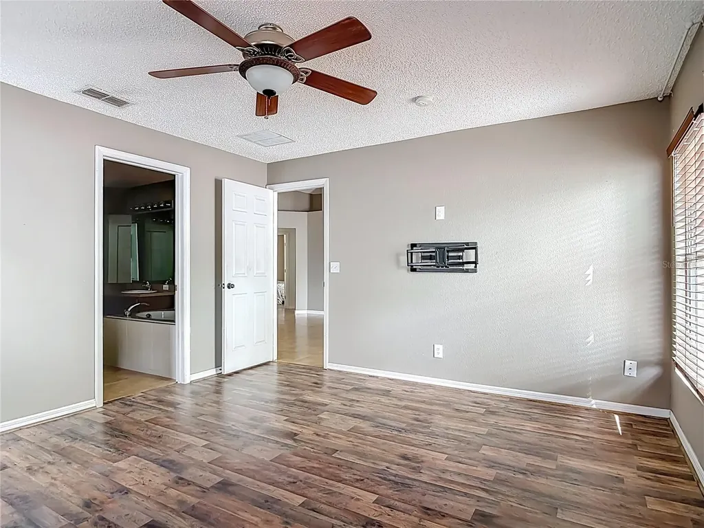 712 Spring Cavern Avenue Orange City FL 32763