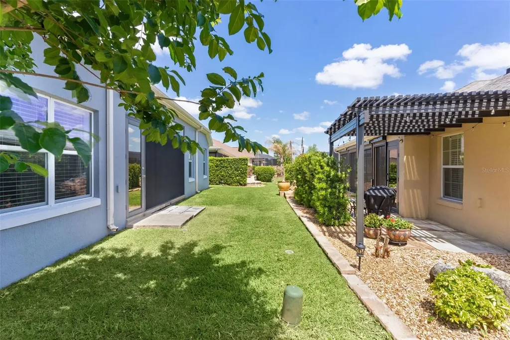 3327 Dalkeith Terrace The Villages FL 32163