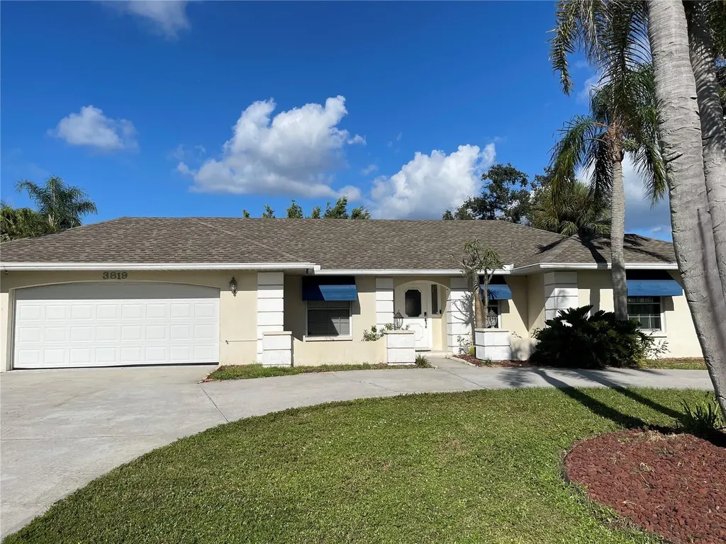 3819 Countryside Lane Sarasota FL 34233