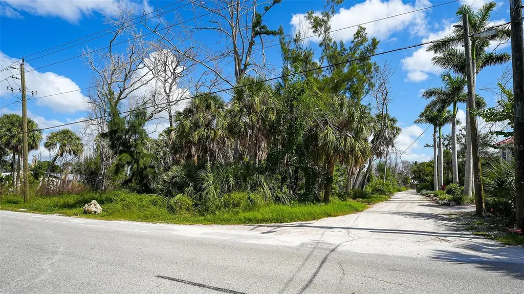 7401-A Midnight Pass Road Sarasota FL 34242