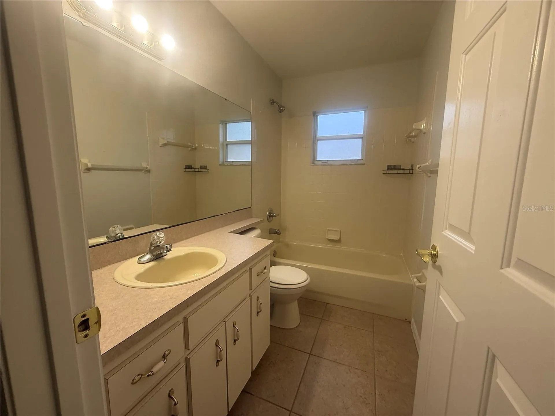 620 Reflections Loop Winter Haven FL 33884
