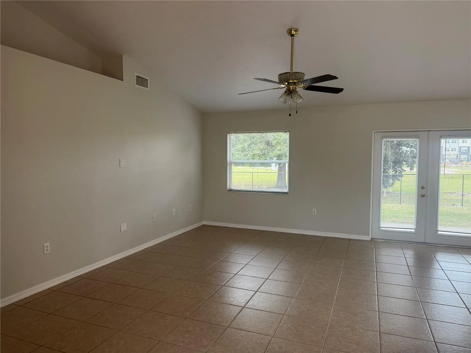 620 Reflections Loop Winter Haven FL 33884