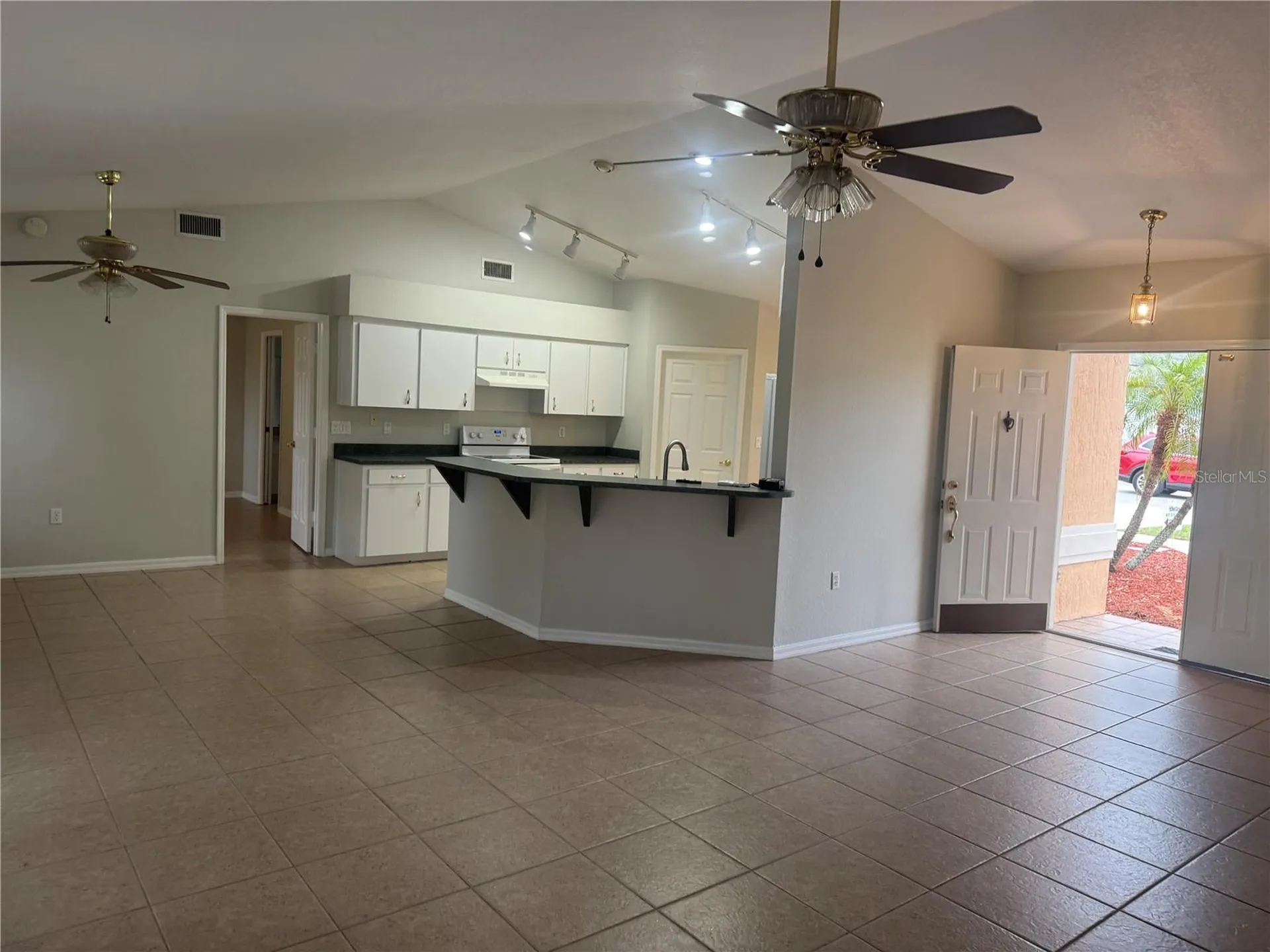 620 Reflections Loop Winter Haven FL 33884