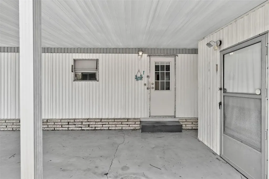 259 Kelou Court Leesburg FL 34788