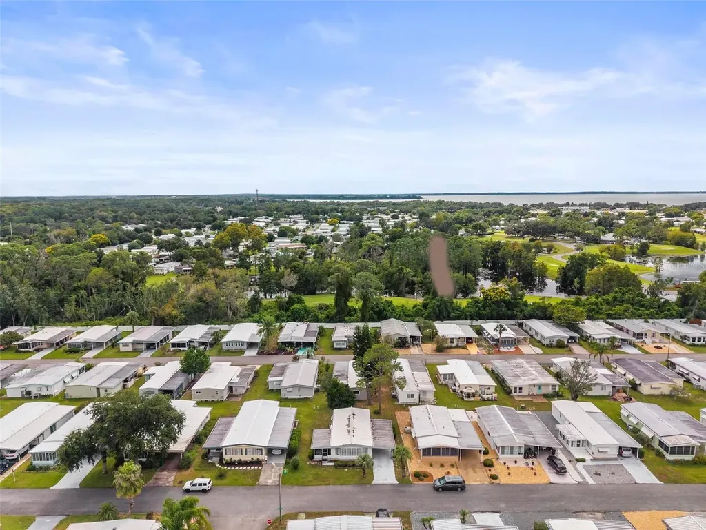259 Kelou Court Leesburg FL 34788