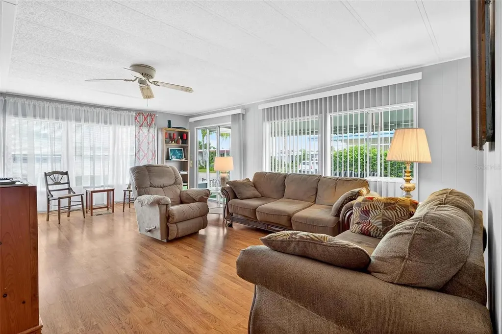 259 Kelou Court Leesburg FL 34788