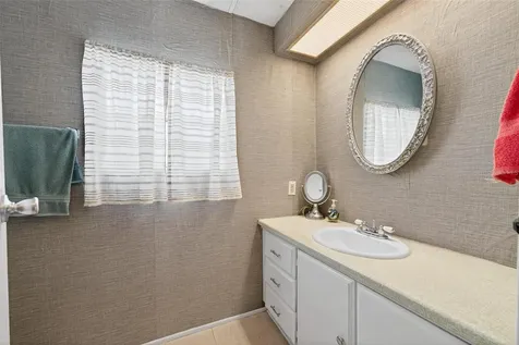 259 Kelou Court Leesburg FL 34788