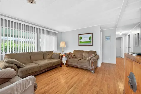 259 Kelou Court Leesburg FL 34788