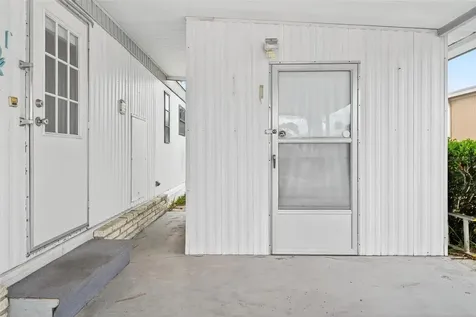 259 Kelou Court Leesburg FL 34788