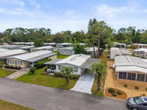 259 Kelou Court Leesburg FL 34788
