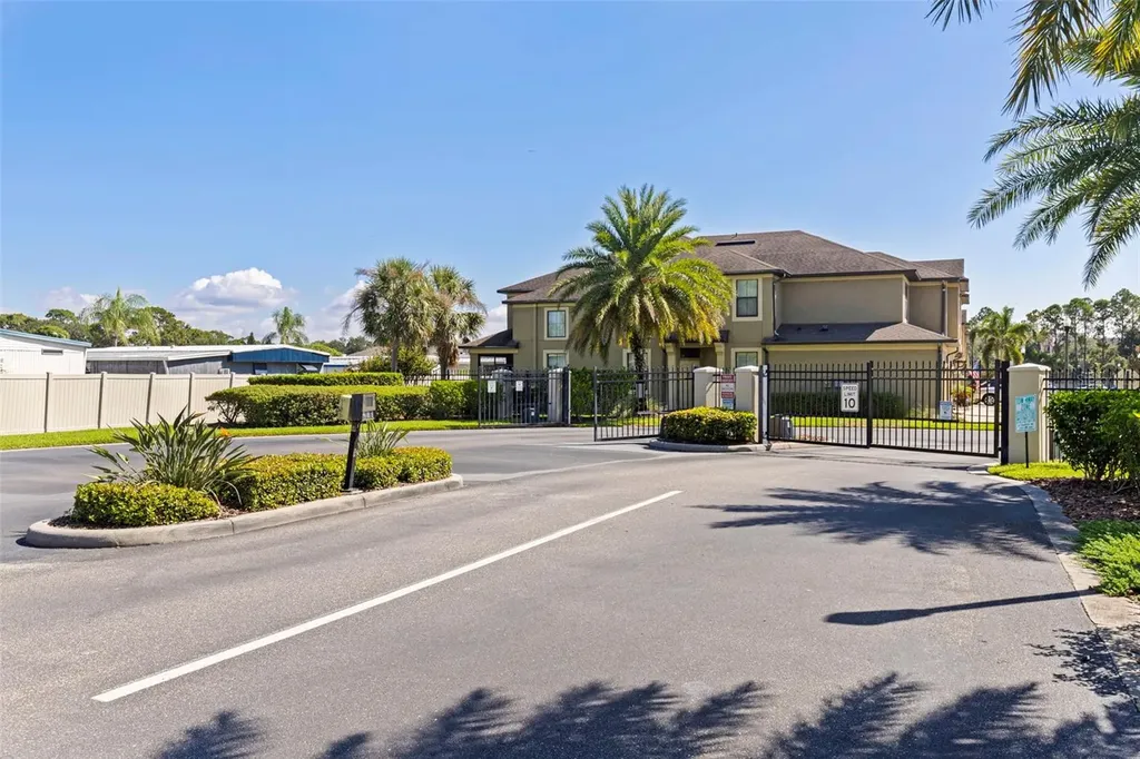 5148 Bay Isle Circle Clearwater FL 33760