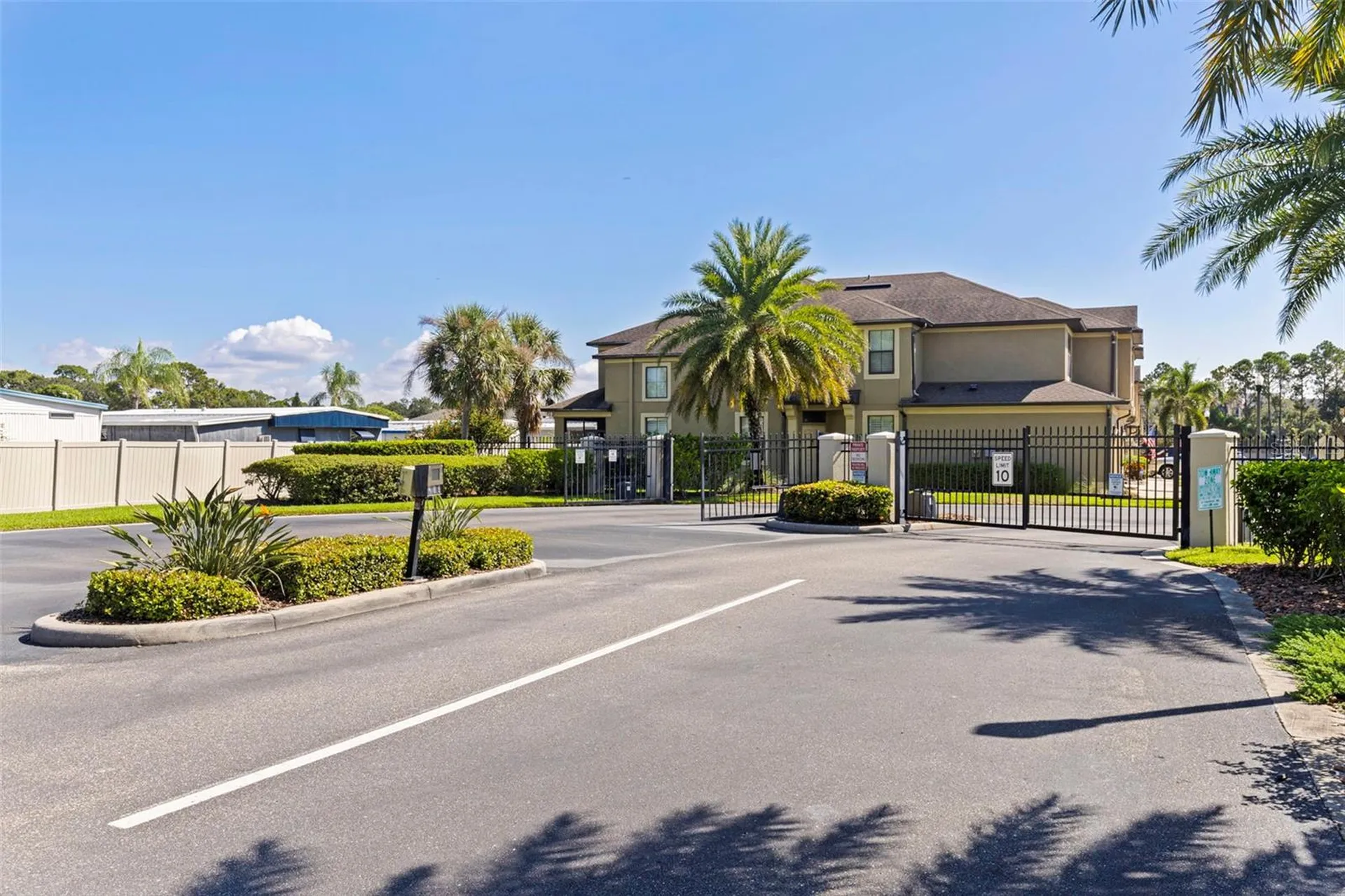 5148 Bay Isle Circle Clearwater FL 33760