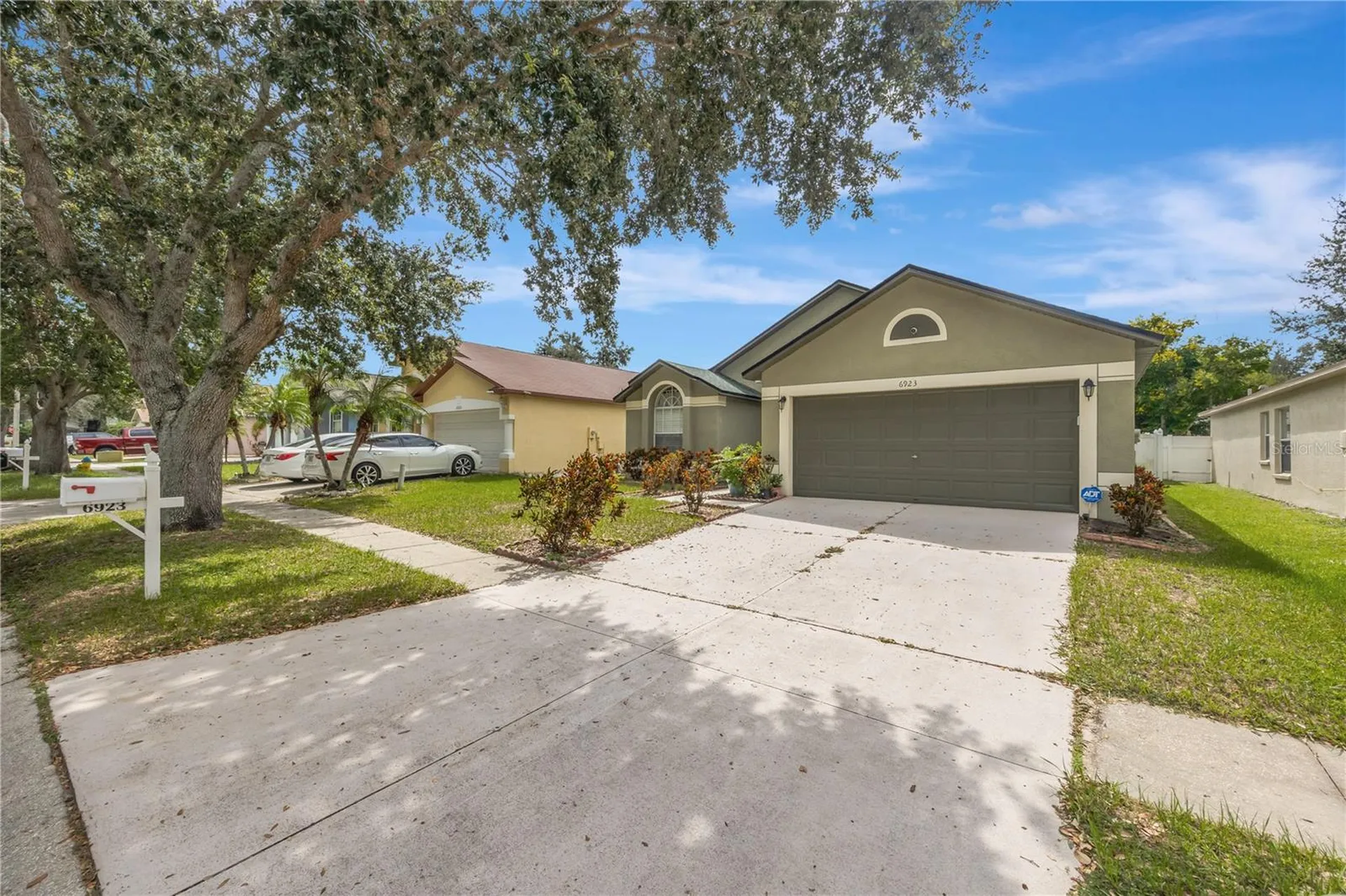 6923 Waterbrook Court Gibsonton FL 33534