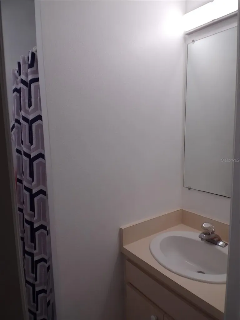 5987 Coral Way Bradenton FL 34207