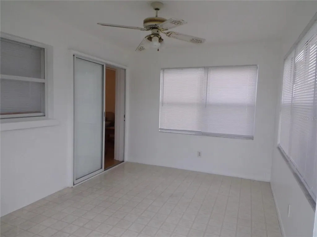 5987 Coral Way Bradenton FL 34207