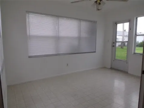 5987 Coral Way Bradenton FL 34207