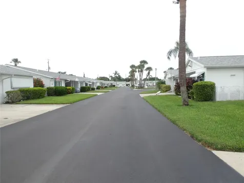 5987 Coral Way Bradenton FL 34207