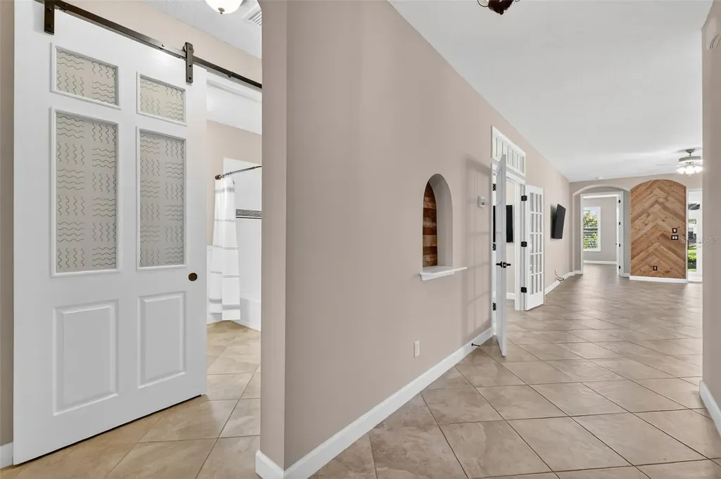 8852 Bridgeport Bay Circle Mount Dora FL 32757