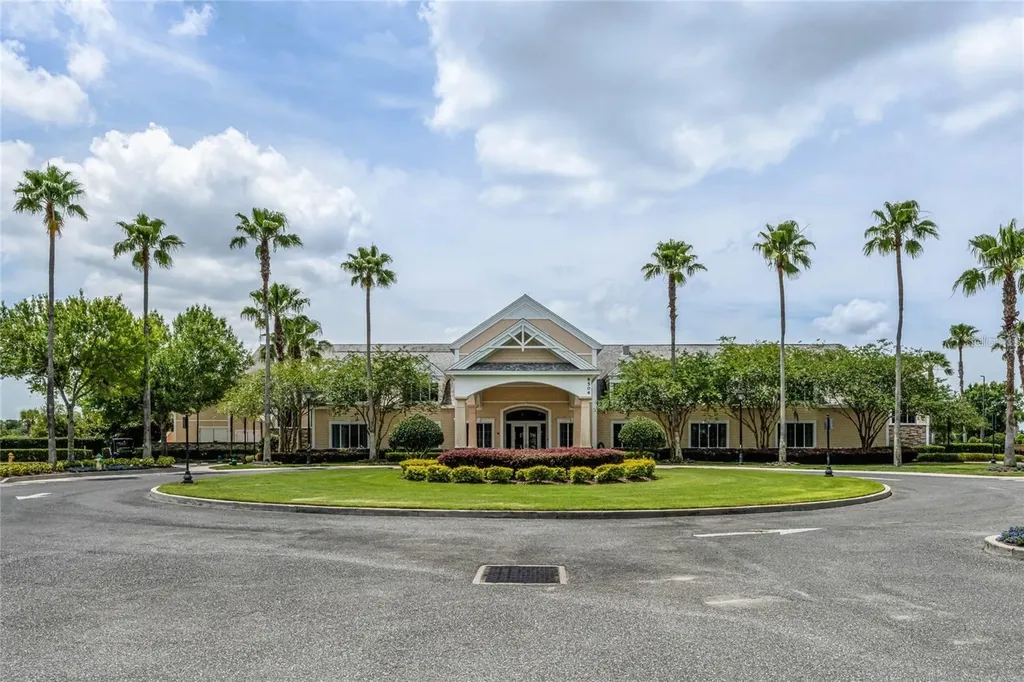 8852 Bridgeport Bay Circle Mount Dora FL 32757