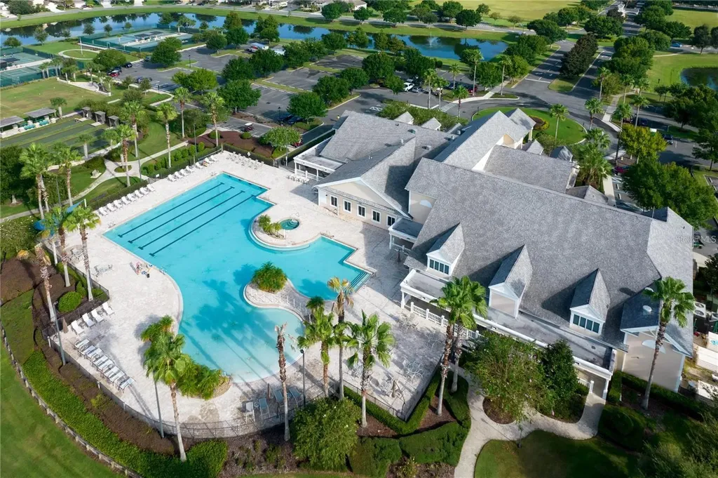 8852 Bridgeport Bay Circle Mount Dora FL 32757