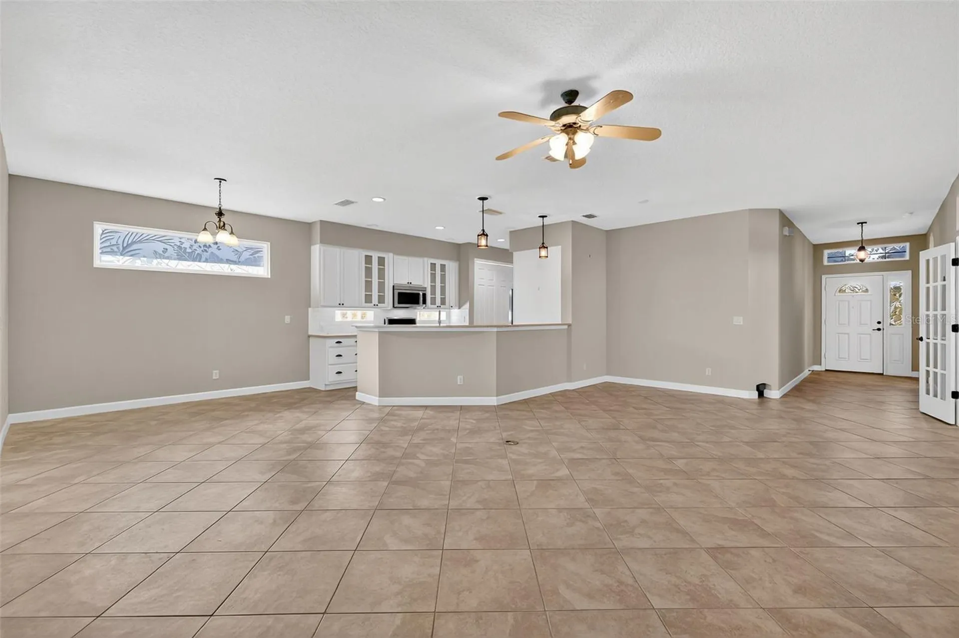 8852 Bridgeport Bay Circle Mount Dora FL 32757