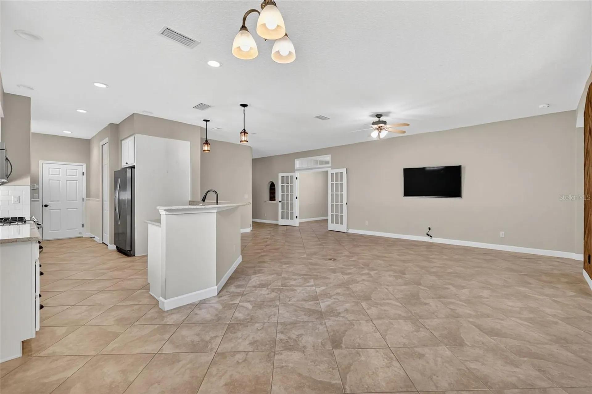 8852 Bridgeport Bay Circle Mount Dora FL 32757