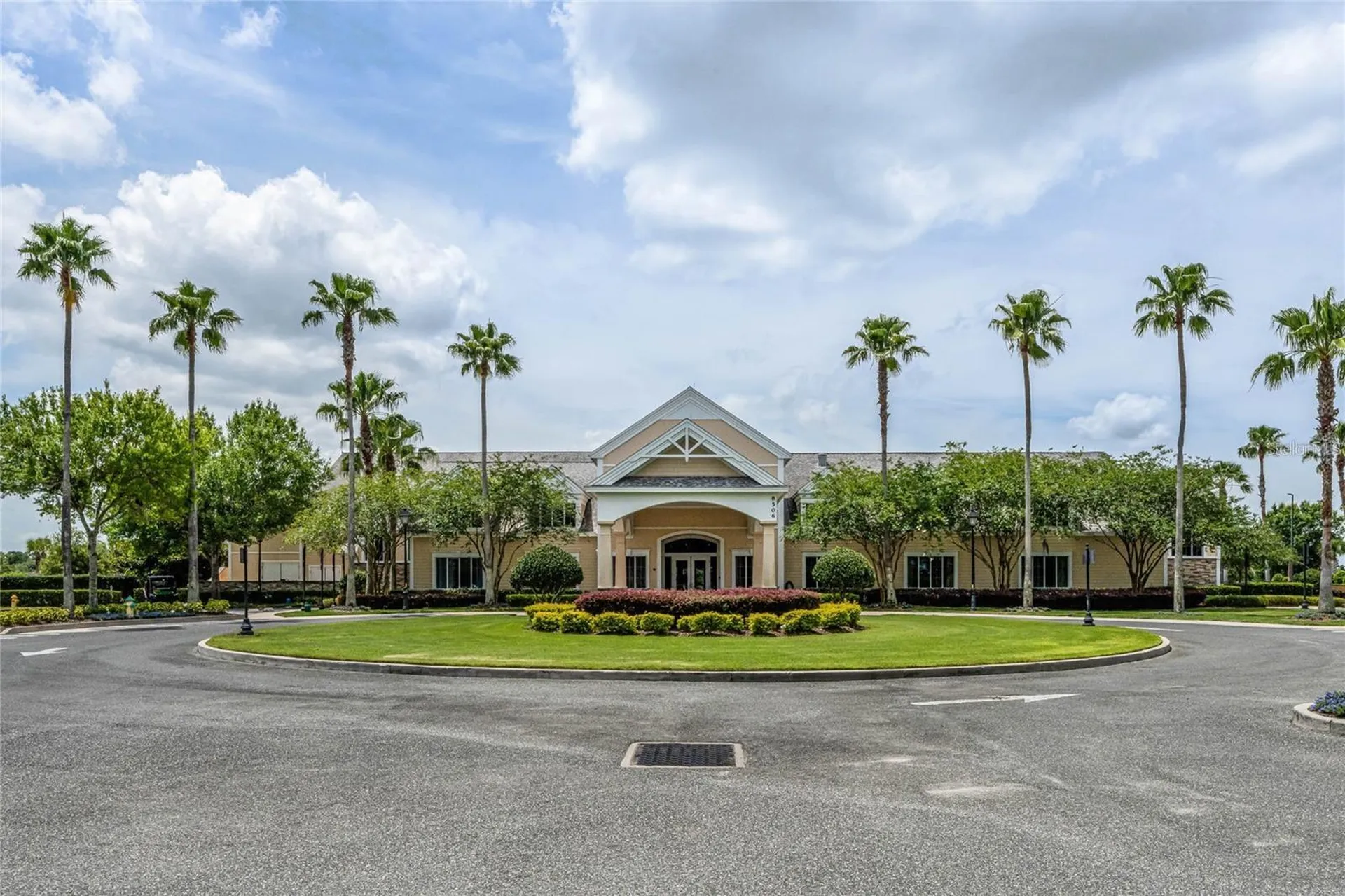 8852 Bridgeport Bay Circle Mount Dora FL 32757