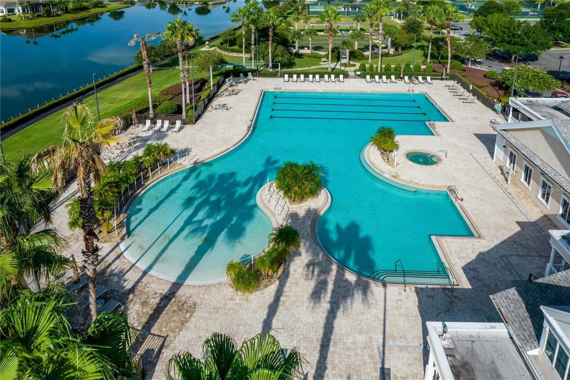 8852 Bridgeport Bay Circle Mount Dora FL 32757