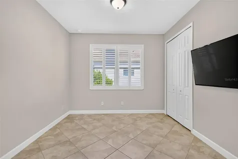 8852 Bridgeport Bay Circle Mount Dora FL 32757