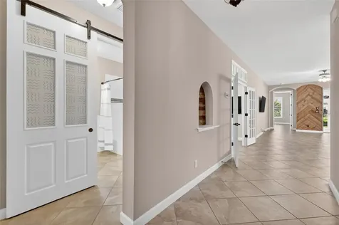 8852 Bridgeport Bay Circle Mount Dora FL 32757