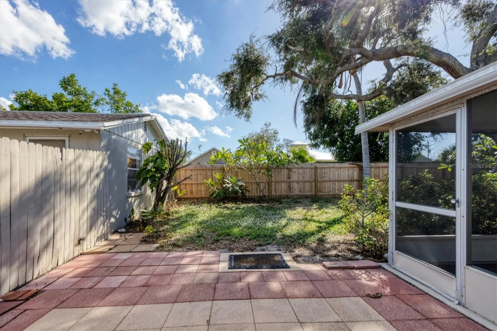 25 1st Avenue Englewood FL 34223