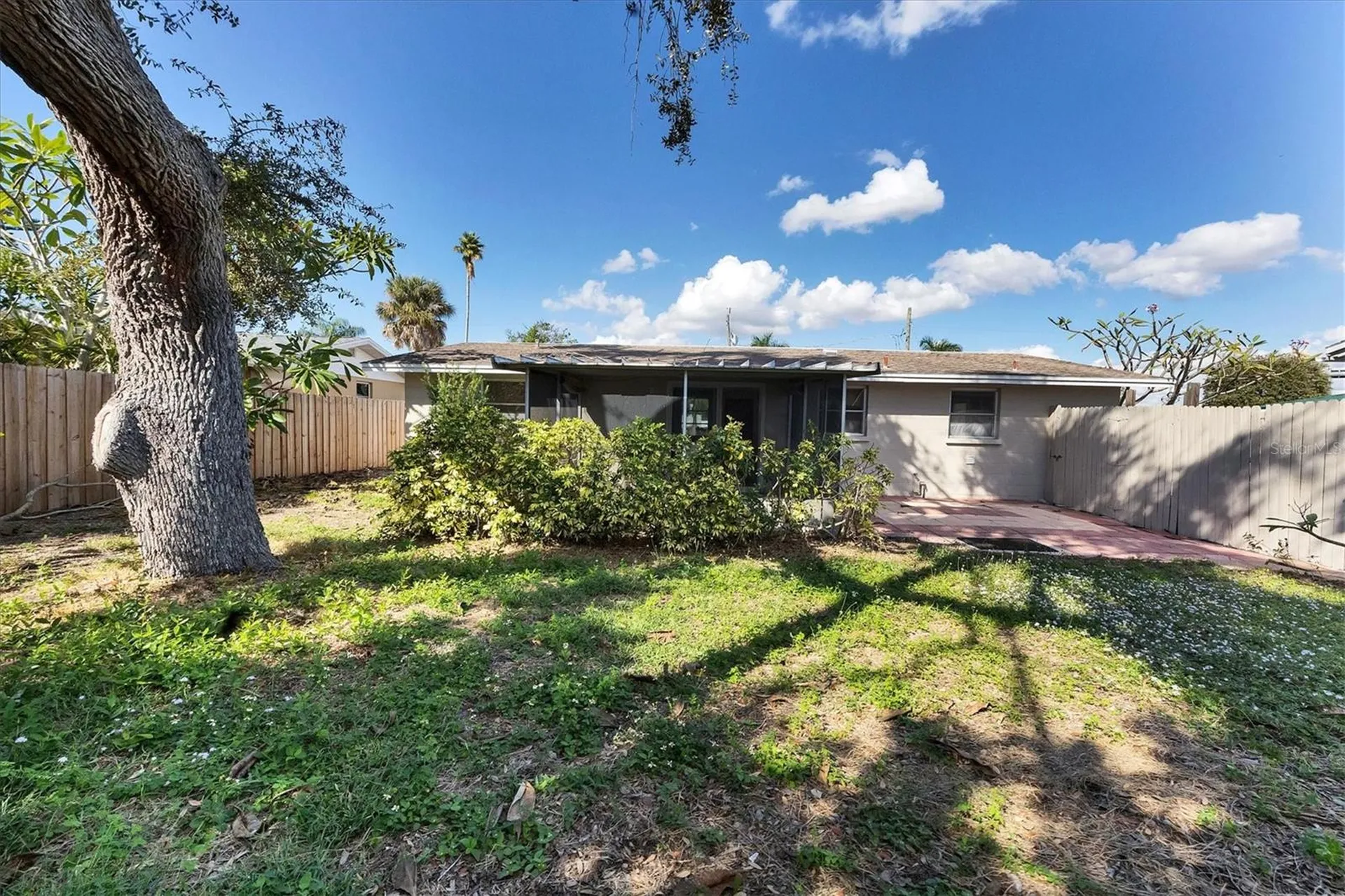 25 1st Avenue Englewood FL 34223