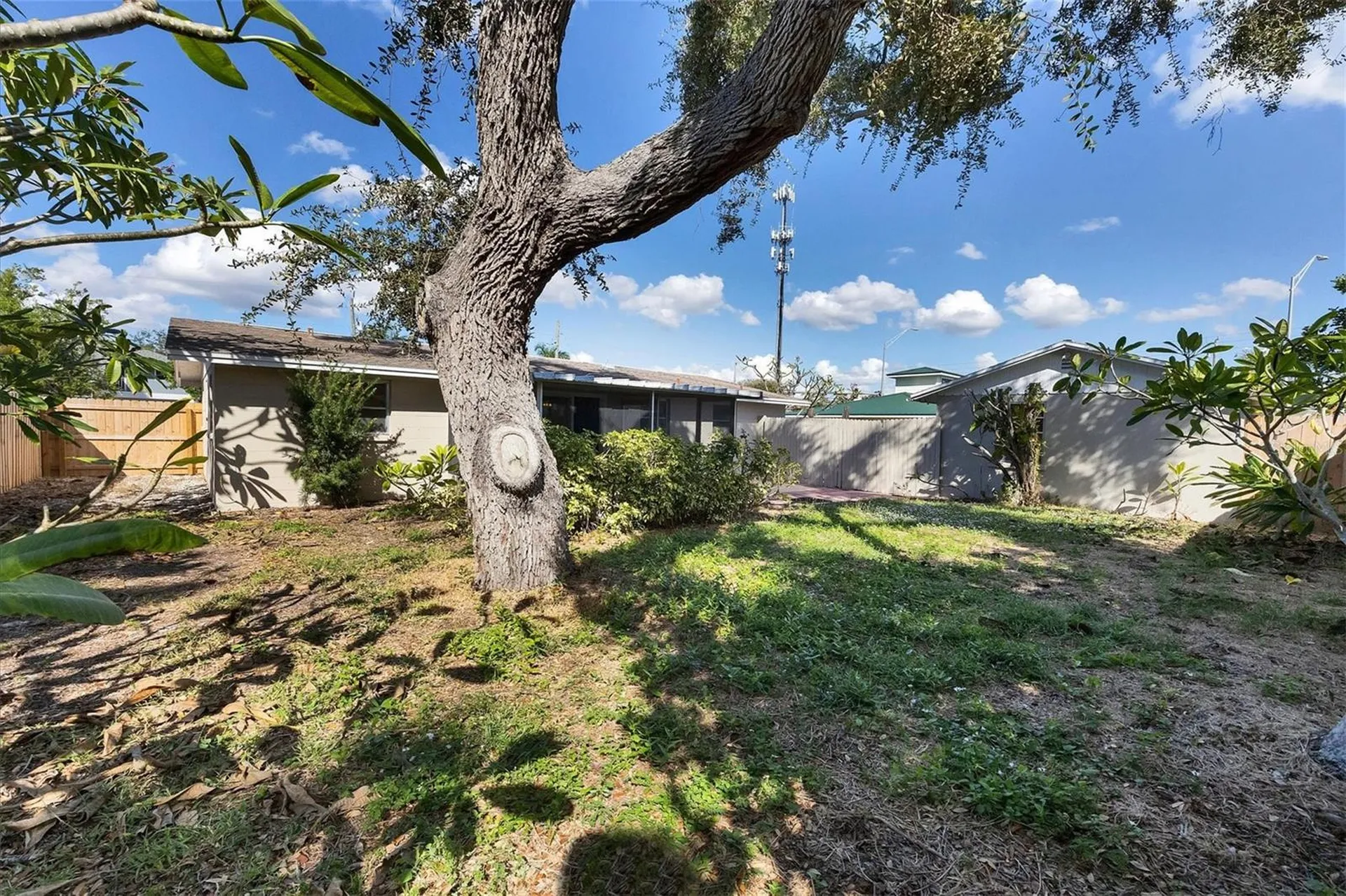 25 1st Avenue Englewood FL 34223