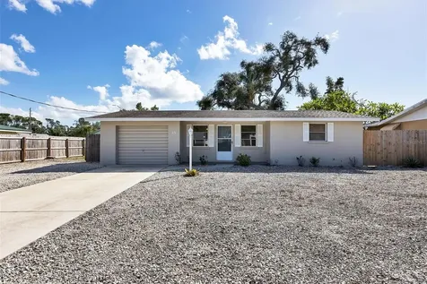 25 1st Avenue Englewood FL 34223