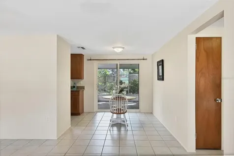 25 1st Avenue Englewood FL 34223